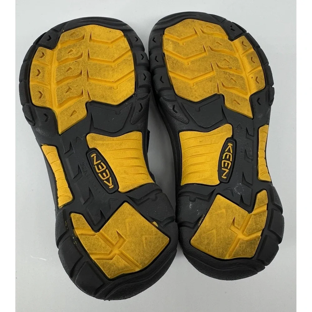 KEEN Kids Newport H2 Sandals Youth US 1 Blue Waterproff Hiking Sport Closed Toe